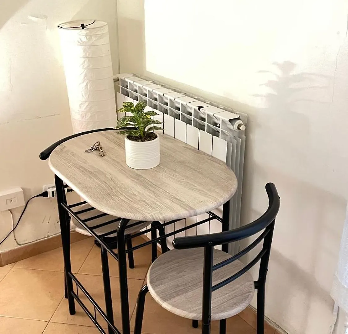 *** Bed & Breakfast Ai Baretti B&B Napoli Italia