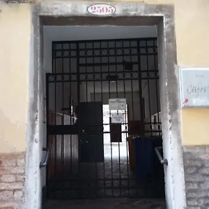https://appartamento-antonia.hotelinveneto.com